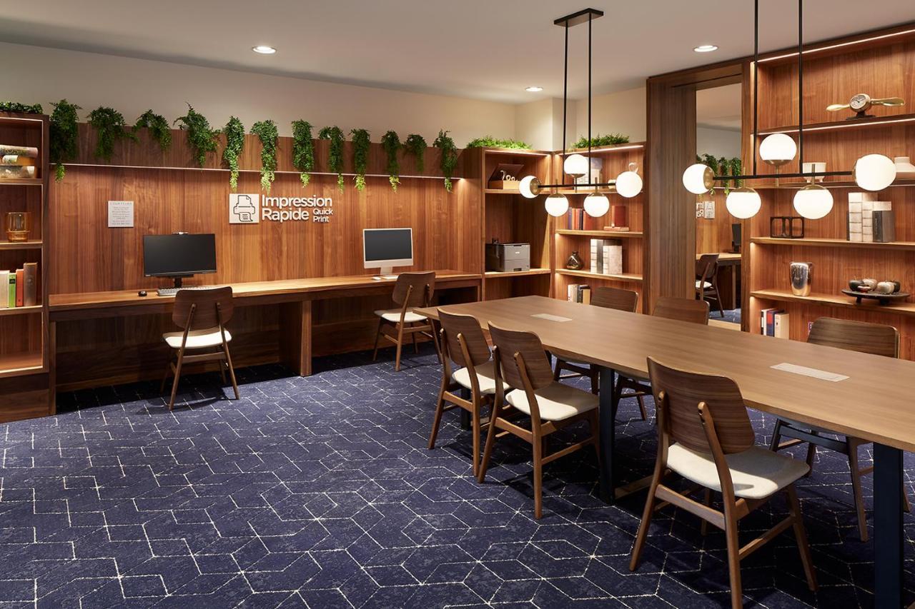 Courtyard Montreal Midtown Hotel Luaran gambar